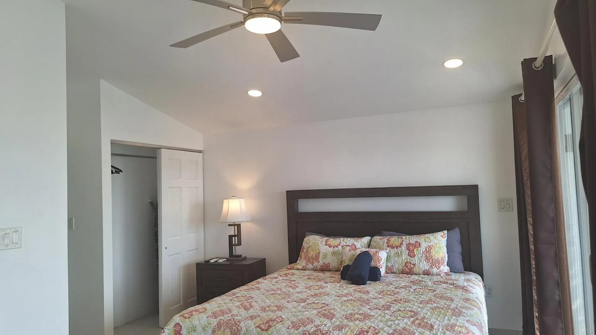 Modern Villa Near The Beach 420E جولي هاربور أنتيغوا وبربودا